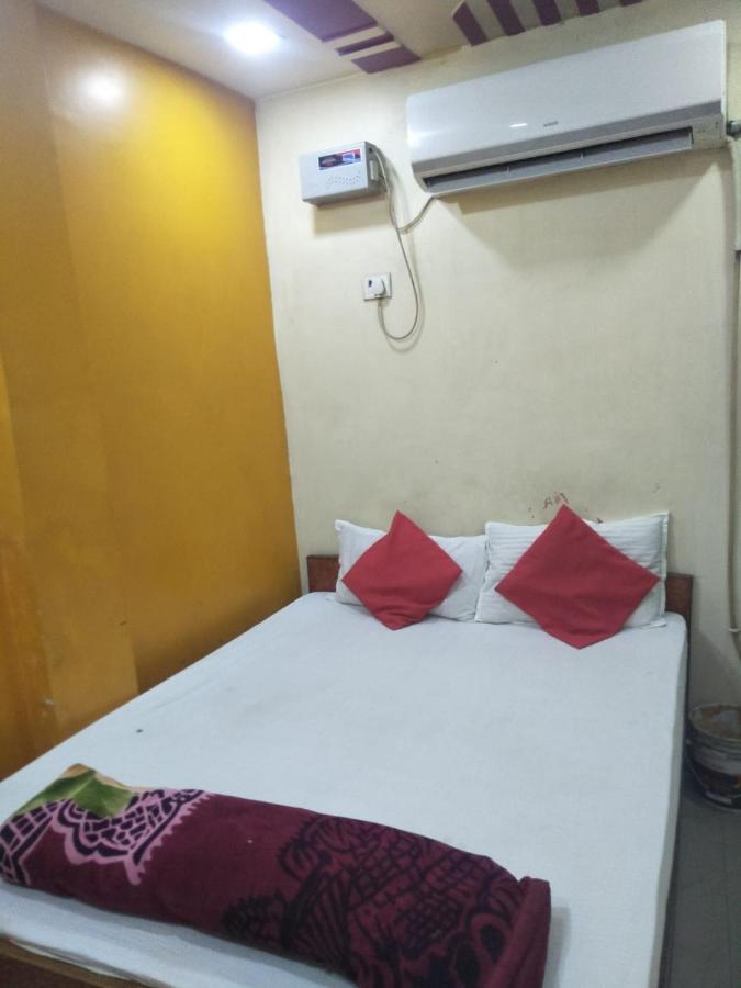 Hotel Shiv Mahima Inn By Wb Inn อัลลอฮาบาด ภายนอก รูปภาพ