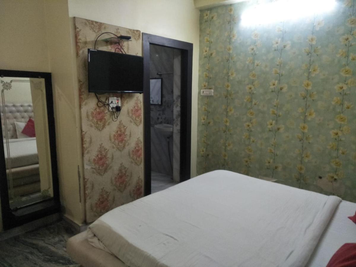 Hotel Shiv Mahima Inn By Wb Inn อัลลอฮาบาด ภายนอก รูปภาพ