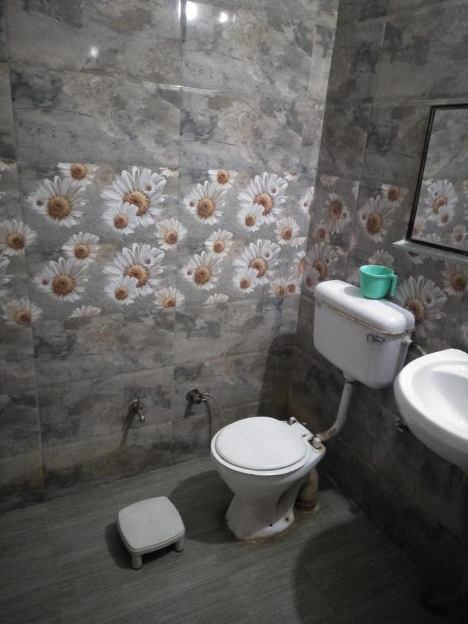 Hotel Shiv Mahima Inn By Wb Inn อัลลอฮาบาด ภายนอก รูปภาพ